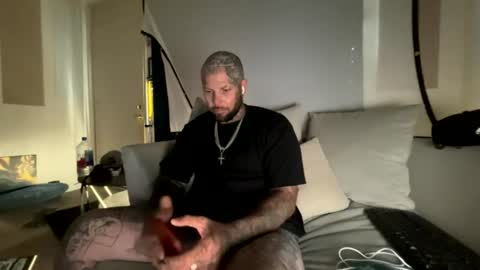 Snapshot of tattoo23inky chatting on 06/14/26, 02:08 inky online show from 06/14/26, 02:08