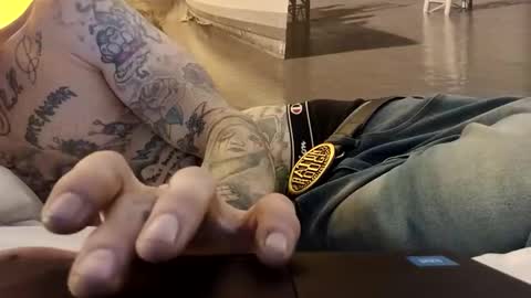 tattoo3333 online show from 11/06/25, 10:05