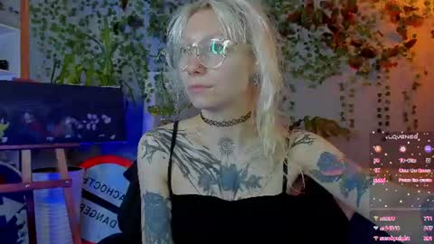 Snapshot of tattoo_artbaby chatting on 06/29/26, 04:19 tattoo_artbaby online show from 06/29/26, 04:19
