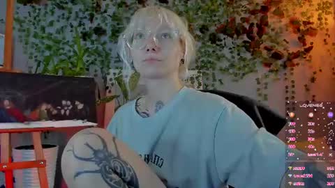 Snapshot of tattoo_artbaby chatting on 07/07/26, 06:47 tattoo_artbaby online show from 07/07/26, 06:47