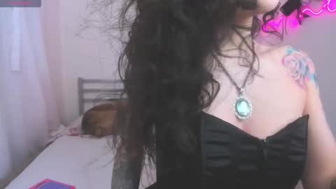 Snapshot of tattoo_highmami chatting on 10/08/25, 05:27 High Mami online show from 10/08/25, 05:27