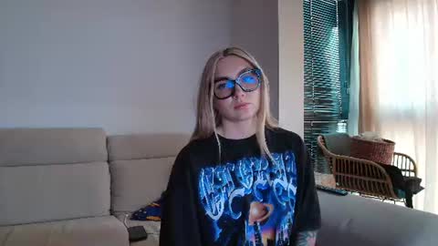 tattoobbgirl online show from 06/09/26, 07:03