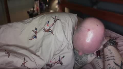 Snapshot of tattooeddilf01 chatting on 01/23/25, 02:02 Tattooeddilf 01 online show from 01/23/25, 02:02