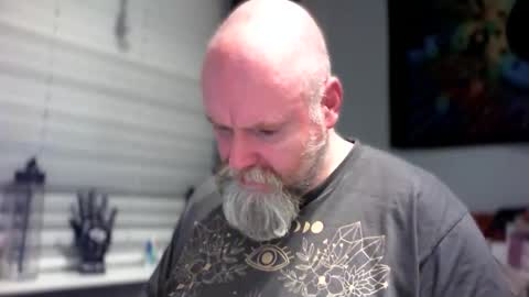 Snapshot of tattooeddilf01 chatting on 09/28/25, 12:05 Tattooeddilf 01 online show from 09/28/25, 12:05