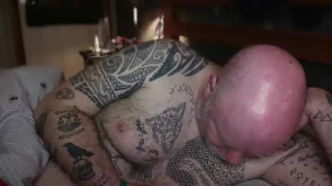 Tattooeddilf 01 online show from 04/21/26, 02:51