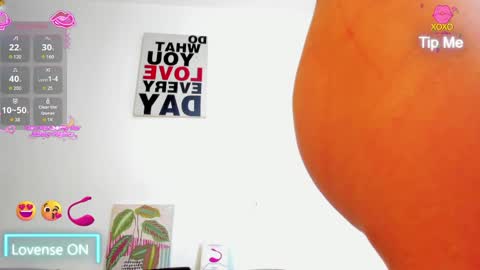 Tatoo foxx online show from 03/29/26, 01:44