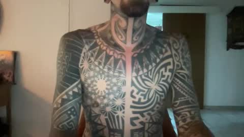 Snapshot of tattooguy999 chatting on 05/30/26, 06:16 Dude online show from 05/30/26, 06:16