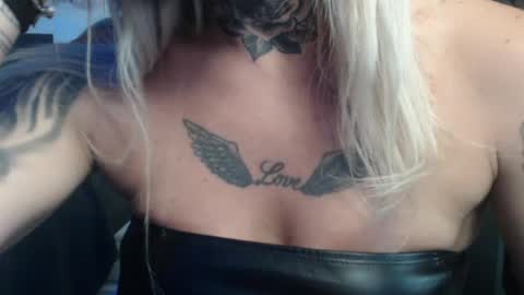 tatuada_safada online show from 06/12/26, 07:29