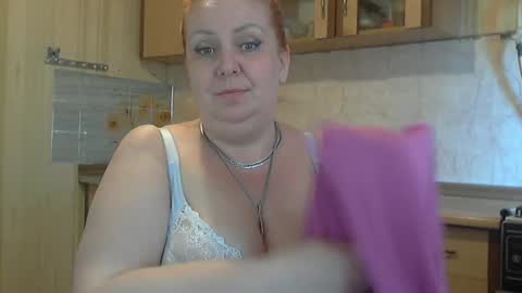 Snapshot of tatyanka_ chatting on 02/17/25, 10:29 tatyanka_ online show from 02/17/25, 10:29