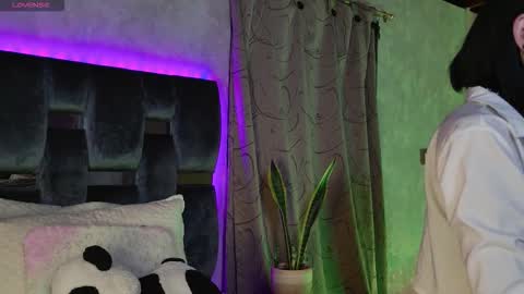 taurito___ online show from 10/10/25, 04:55