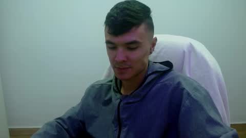 Snapshot of taurus4k chatting on 12/05/24, 02:09 taurus4k online show from 12/05/24, 02:09