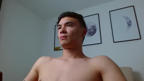 Snapshot of taurus4k chatting on 02/08/25, 01:00 taurus4k online show from 02/08/25, 01:00