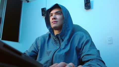 Snapshot of taurus4k chatting on 02/12/25, 02:24 taurus4k online show from 02/12/25, 02:24