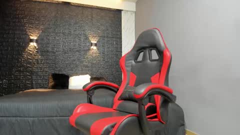 Snapshot of taurus_boy1 chatting on 10/11/25, 11:42 T A U R U S online show from 10/11/25, 11:42