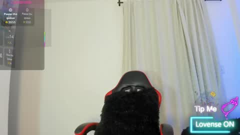 Snapshot of taurus_boy1 chatting on 06/05/26, 11:16 T A U R U S online show from 06/05/26, 11:16