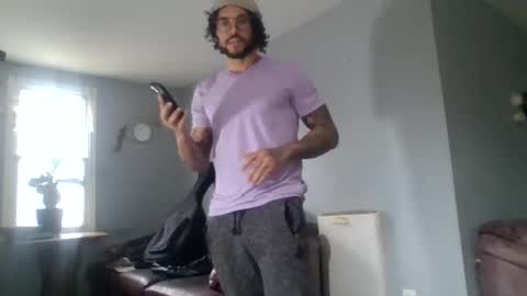 Snapshot of taurusbaeforever chatting on 11/18/25, 03:27 taurusbaeforever online show from 11/18/25, 03:27