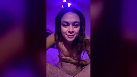 tavimew online show from 05/22/26, 07:15