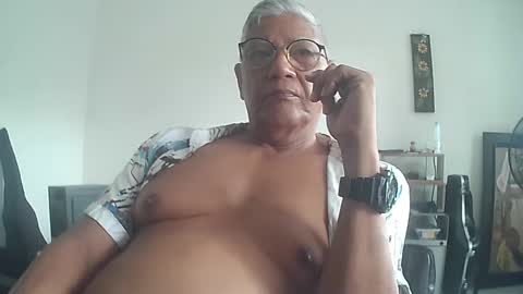 alvarito online show from 01/05/25, 02:52