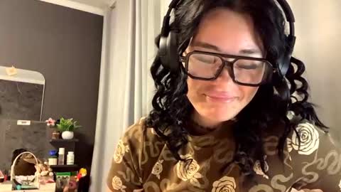 Snapshot of tawanamccorrison chatting on 07/02/26, 07:53 Adele online show from 07/02/26, 07:53