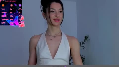 Snapshot of tayakayan chatting on 12/13/24, 06:42 TayaKayan online show from 12/13/24, 06:42