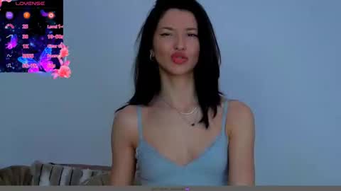 Snapshot of tayakayan chatting on 01/10/25, 06:09 TayaKayan online show from 01/10/25, 06:09