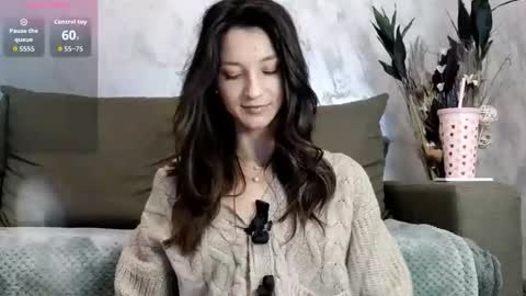 Snapshot of tayakayan chatting on 11/03/25, 08:59 TayaKayan online show from 11/03/25, 08:59