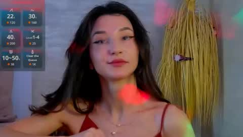 Snapshot of tayakayan chatting on 12/05/25, 10:13 TayaKayan online show from 12/05/25, 10:13