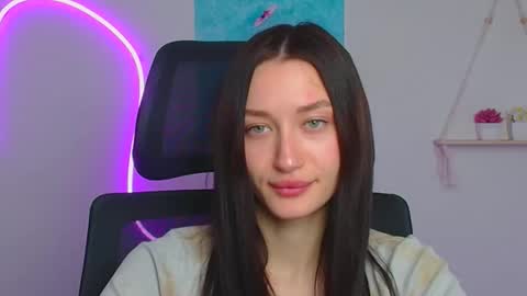 Taya online show from 04/09/26, 06:19