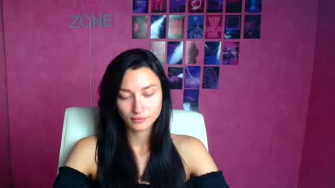 Snapshot of tayavibe chatting on 08/03/26, 09:59 Taya online show from 08/03/26, 09:59