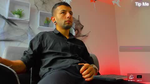 tayer_bennet online show from 10/14/25, 08:09