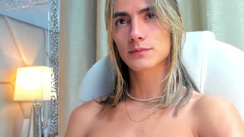 Snapshot of tayler_swift1 chatting on 12/31/24, 08:26 tayler_swift1 online show from 12/31/24, 08:26