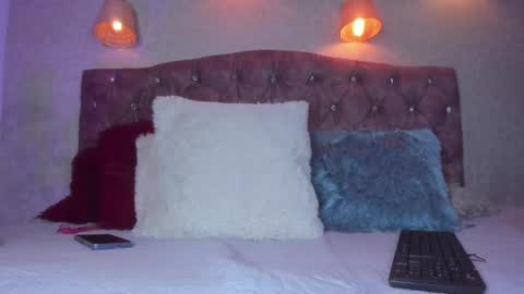 Snapshot of taylor_106 chatting on 01/29/25, 11:51 Taylor Duran. online show from 01/29/25, 11:51