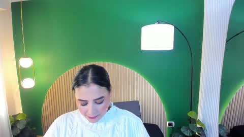 Taylor Bennet online show from 12/19/25, 11:28