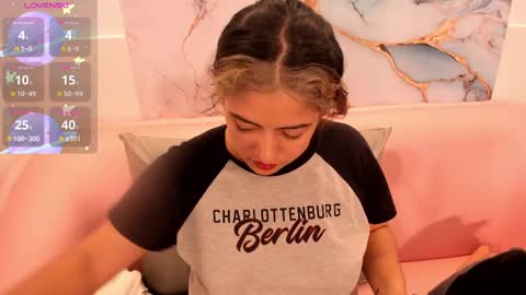 taylor_cupper_ online show from 09/22/25, 03:41