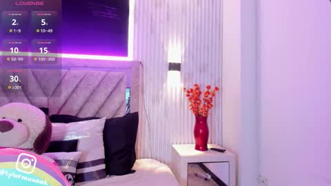 Taylor Harveey online show from 02/14/26, 09:33