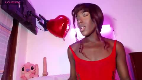 taylor hot online show from 10/11/25, 02:44