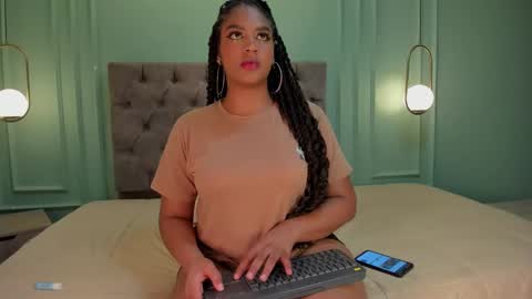 Taylor  online show from 02/26/25, 04:14