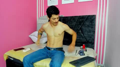 taylor_steele online show from 04/23/26, 04:09