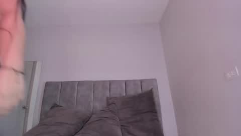 Snapshot of taylor_suxx chatting on 01/13/26, 11:10 TAYLOR online show from 01/13/26, 11:10