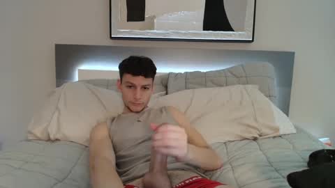 Snapshot of taylorcamz chatting on 09/17/25, 12:51 taylorcamz online show from 09/17/25, 12:51