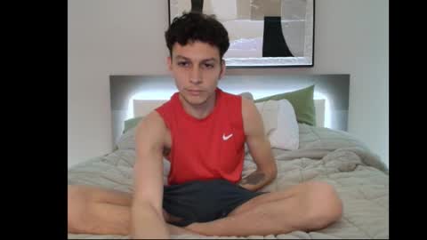 Snapshot of taylorcamz chatting on 11/14/25, 12:31 taylorcamz online show from 11/14/25, 12:31