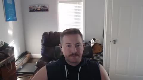 taylorgang12 online show from 12/22/25, 07:44