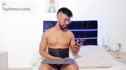 taylormaccurdy_ online show from 01/16/26, 04:11