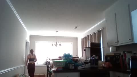 taylorslay online show from 12/15/25, 05:28