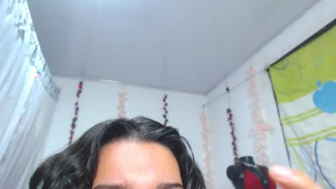 Snapshot of taylorsweet1111 chatting on 06/18/26, 02:01 Taylorsweet1111 online show from 06/18/26, 02:01