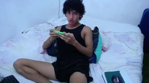 Tayron online show from 12/15/24, 11:31