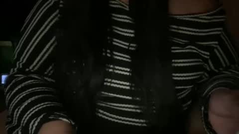 Snapshot of tayysolstice chatting on 11/12/25, 04:57 Amelia Solstice online show from 11/12/25, 04:57