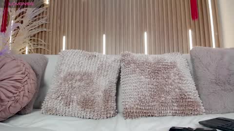 Sofia online show from 03/31/26, 08:42