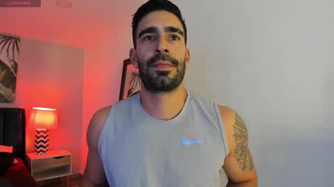 Snapshot of tbastian chatting on 09/14/25, 08:30 BASTIAN online show from 09/14/25, 08:30