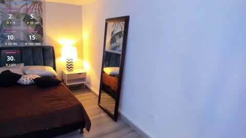 Snapshot of tbastian chatting on 09/27/25, 08:03 BASTIAN online show from 09/27/25, 08:03